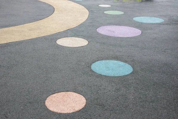 Créer une aire de jeu sûre avec des revêtements de sol souples